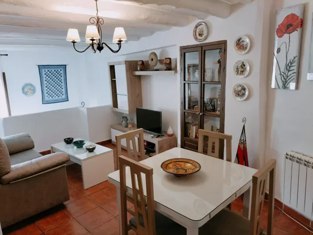Preciosa casa en venta en Ugijar — 6
