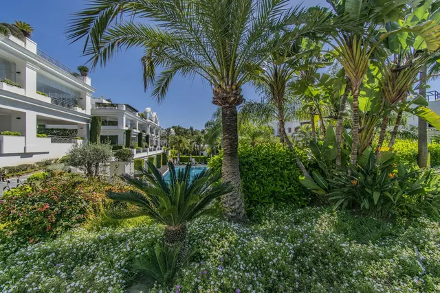 Ático 5 habitaciones 294m² en venta - Costa Del Sol — 28