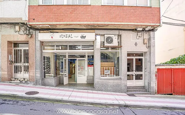 ¡Oportunidad única en la Calle Eugenio Carré de Arteixo! — 15