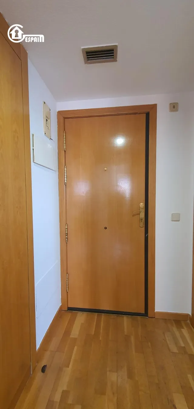 Gespain actividades inmobiliarias ofrece vivienda en venta en zona av. de los poblados — 49