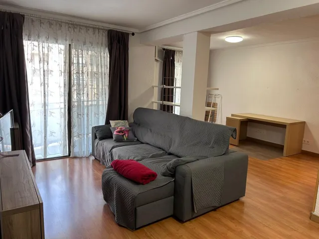 Piso 3 habitaciones 117m² en alquiler - La Raiosa — 10