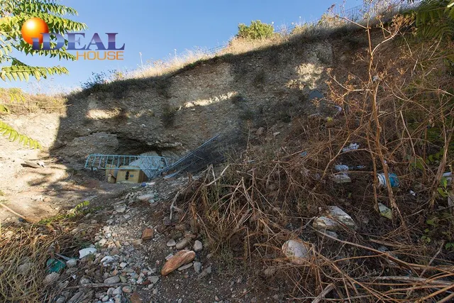 SOLAR EN VENTA BARRANCO ABOGADO - PLURIFAMILIAR — 12