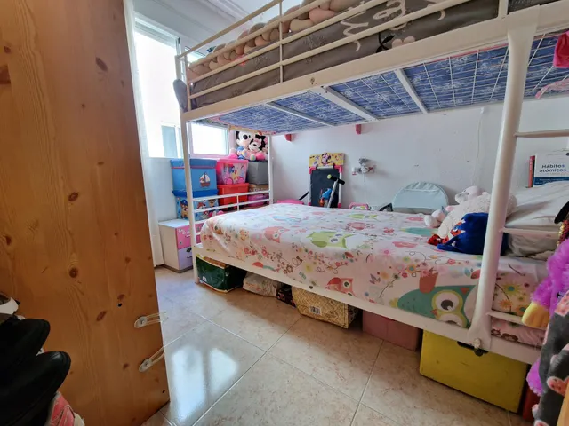 Apartamento soleado 2 dormitorios con piscina — 5