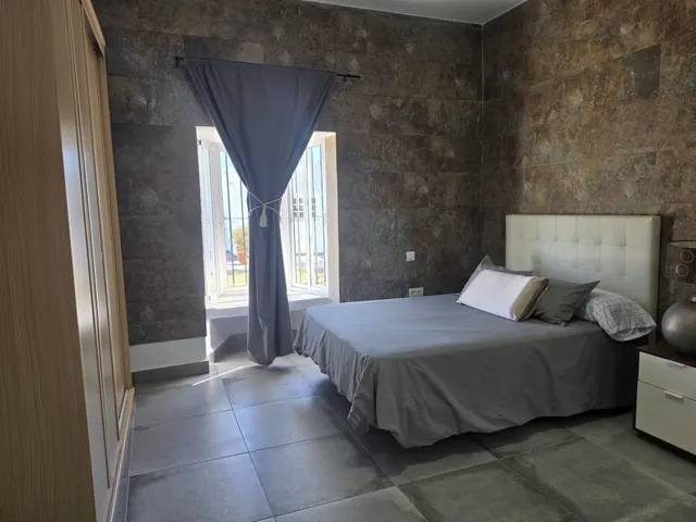 ALQUILER DE HABITACIÓN LARGA TEMPORRADA — 9