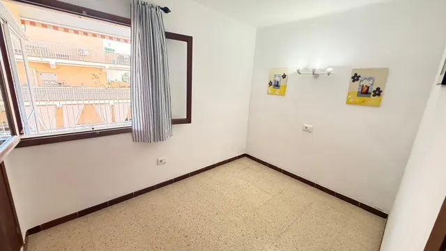 Apartamento con gran terraza y vistas al mar — 18