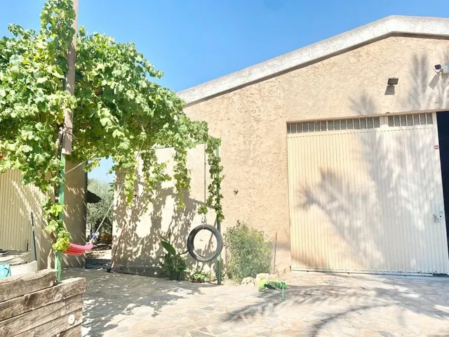 Nave industrial 240m² en venta - Campillo - foto 2
