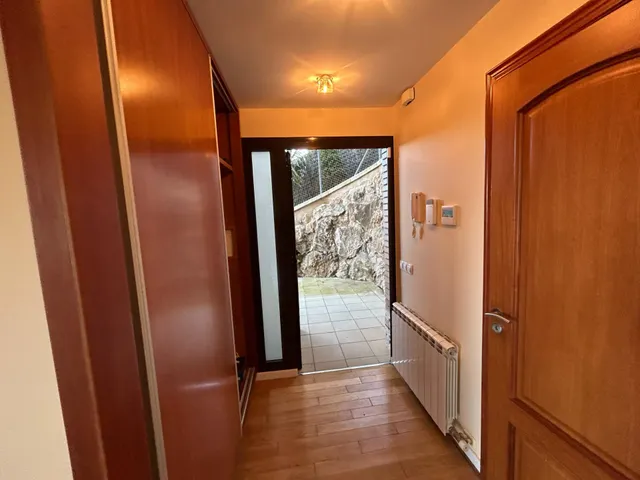 Espaciosa casa con impresionantes vistas a la montaña — 15