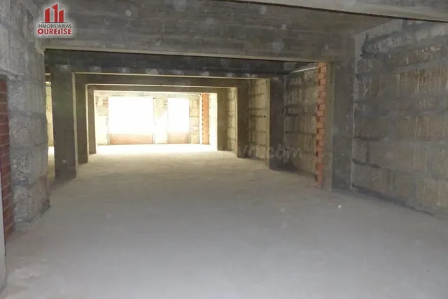LOCAL EN PLANTA DE SEMISÓTANO PARA USO COMERCIAL — 2
