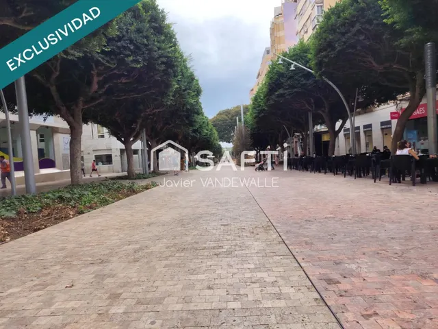 Oficina en el paseo de almeria. tu presencia en el centro — 17