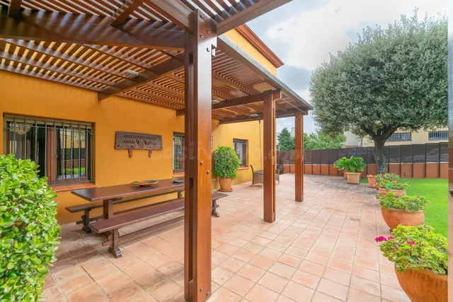 Espectacular casa moderna en Forallac - foto 5