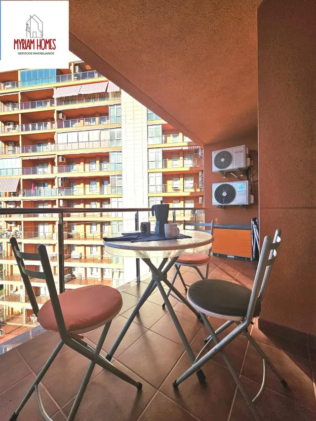 PRECIOSO APARTAMENTO CON VISTAS AL MAR CON GARAJE Y TRASTERO — 10