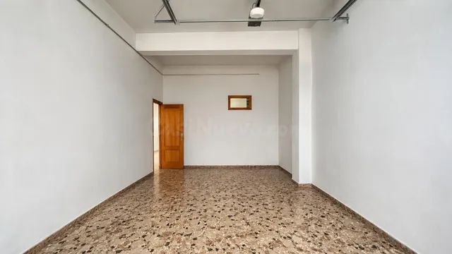 CASA EN VENTA EN CARLET – AMPLITUD, GARAJE Y TERRAZA PRIVADA - foto 5