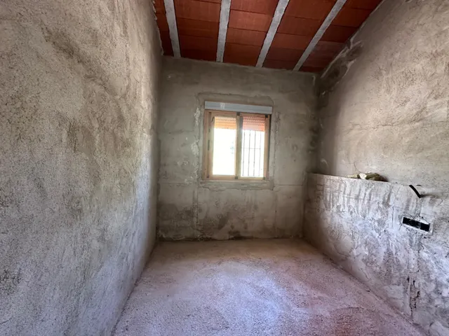 Casa de campo en una parcela de 10600 metros — 5