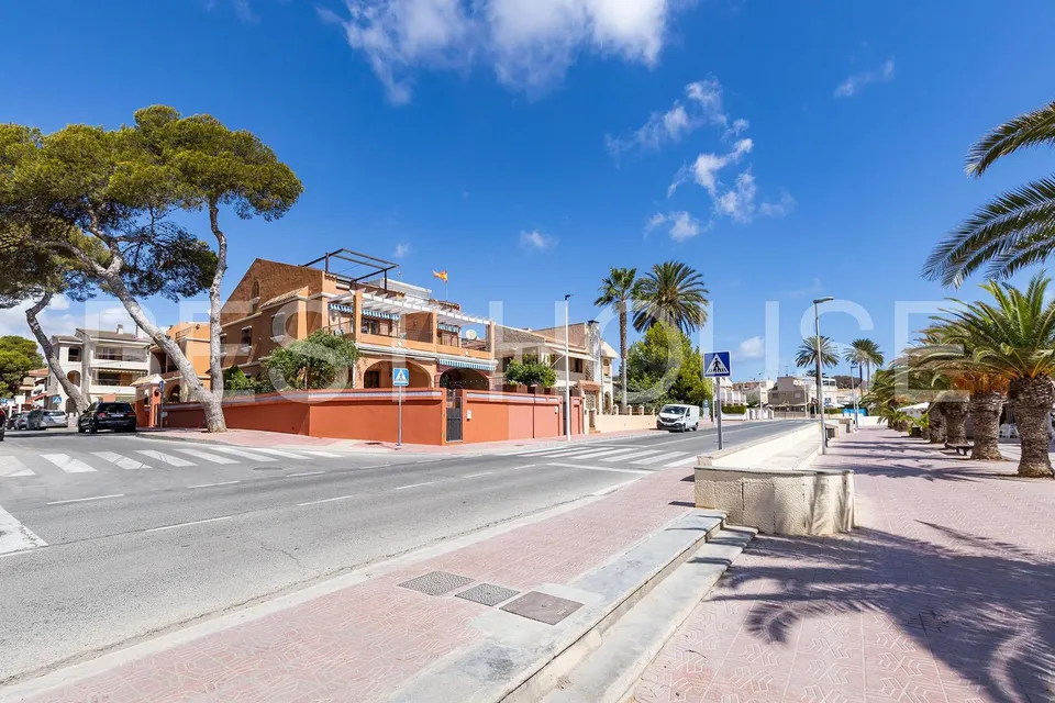 Piso en venta en Calle Gardenias, Santiago de la Ribera, San Javier, Murcia