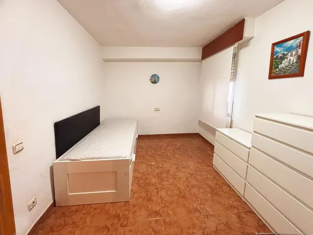 Se vende magnífico piso Zona Ayora - Pacheco y Torrens — 34