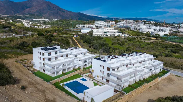Vivienda de 3 dormitorios con amplia terraza, garaje y excel - foto 3