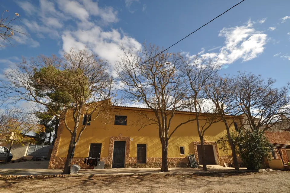 Casa de campo 5 habitaciones 270m² en venta - Ayuntamiento