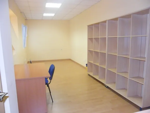 Oficina en Torrelavega — 6