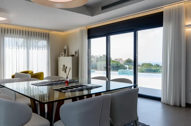 VILLA CON PISCINA PRIVADA — 7