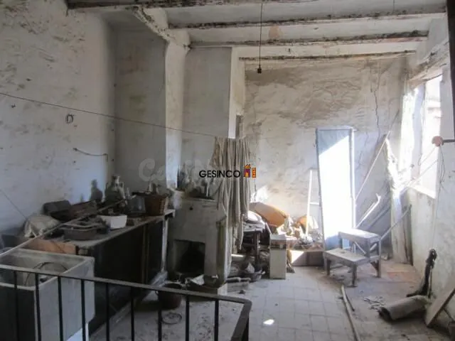 CASA PARA REFORMAR EN EL CENTRO DE LA CIUDAD — 5