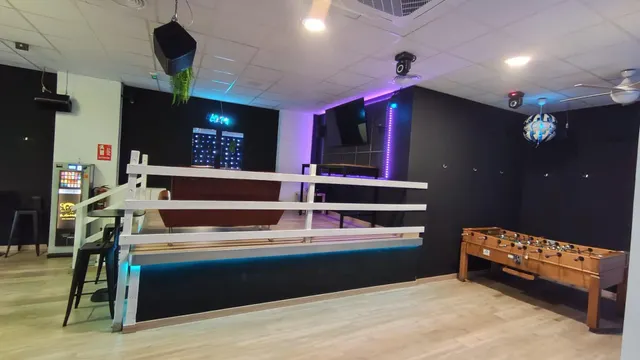 Si Sabes de Hostelería, Sabes lo Que Vale Esto: Pub Insonorizado, Certificado y Listo para Exprimir Hasta las 03:30h — 10