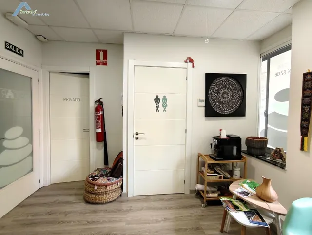 Local comercial 3 habitaciones 43m² en alquiler - Gran Via — 7