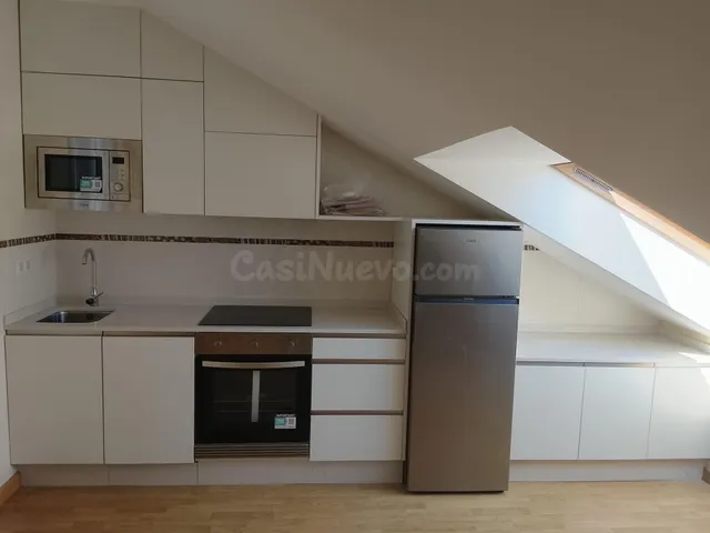 Ático junto a la playa de Carnota, con cocina nueva a estren