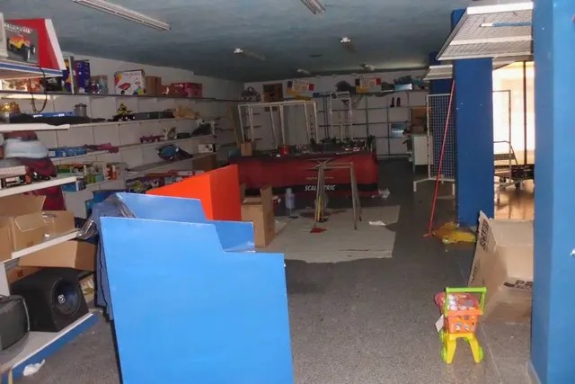 Local comercial en C/ Sant Jaume - Ontinyent — 4
