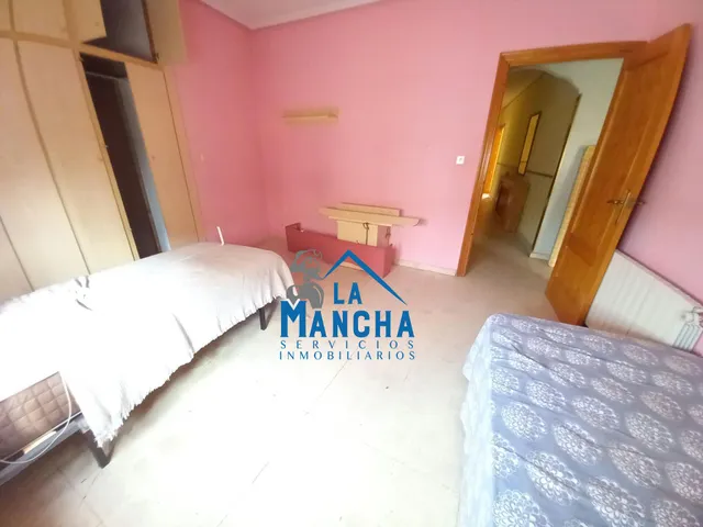 *95.000€* inmobiliaria la mancha vende preciosa casa de 3 habitaciones en el pueblo de Barrax ( Albacete ). — 25