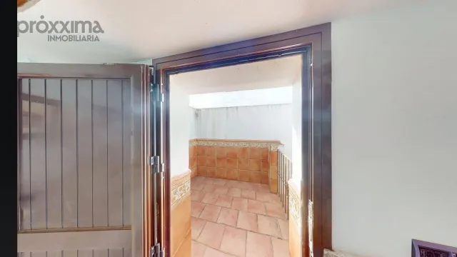 VIVIENDA CON CARÁCTER + LOCAL EN EL GARROBO — 14