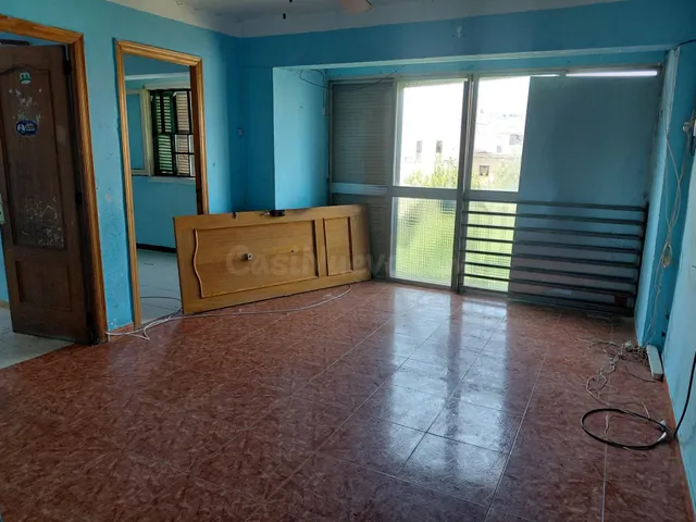 Piso esquinero, luminoso y despejado con 3 dormitorios en So