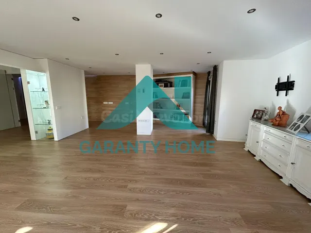 SE VENDE ESPECTACULAR PISO REFORMADO EN ZONA CENTRO - foto 5