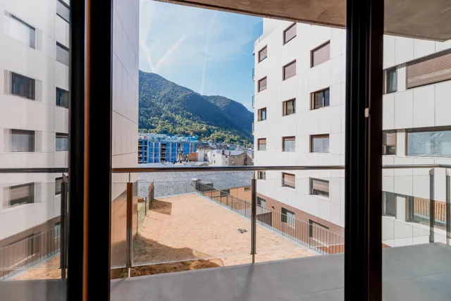 PISO A LA VENTA DE NUEVA construcción CON ACABADO DE ALTA GAMA — 2