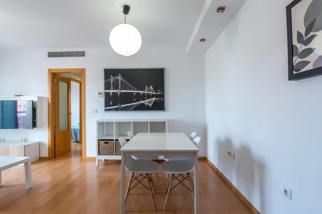 ✨ VIVIENDA EN JOVEN FUTURA – 7ª PLANTA, GARAJE Y TRASTERO — 12