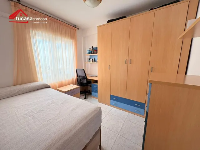 LUMINOSO PISO DE 63 m2 EN VALDEOLLEROS EN EXCELENTE ESTADO | 3 DORMITORIOS, BAÑO CON DUCHA Y 3 SPLITS FRÍO/CALOR | LISTO PARA ENTRAR A VIVIR O INVERTIR — 14