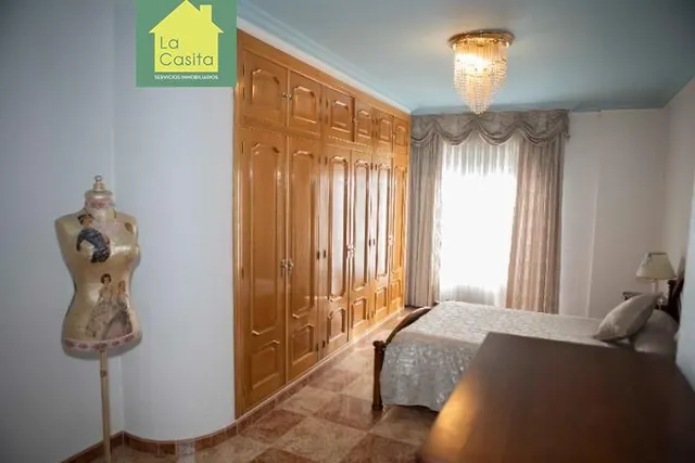 LA CASITA INMOBILIARIA VENDE CASA EN SAN PABLO — 28