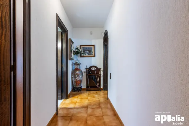 CASA A 4 VENTS A L'AIRESOL D — 37