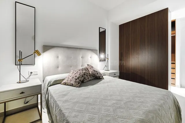 Chalet Moderno con Jardín en Torrevieja - Ideal Familias — 47