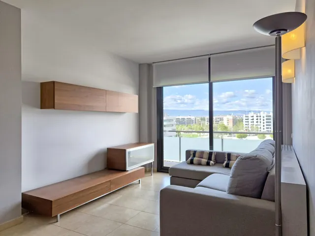 Tu nuevo hogar en Tarragona te espera: amplio, luminoso, con terraza y piscina! — 20