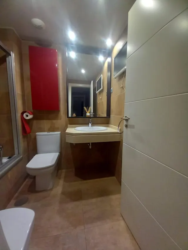MAGNÍFICO PISO AMUEBLADO — 12