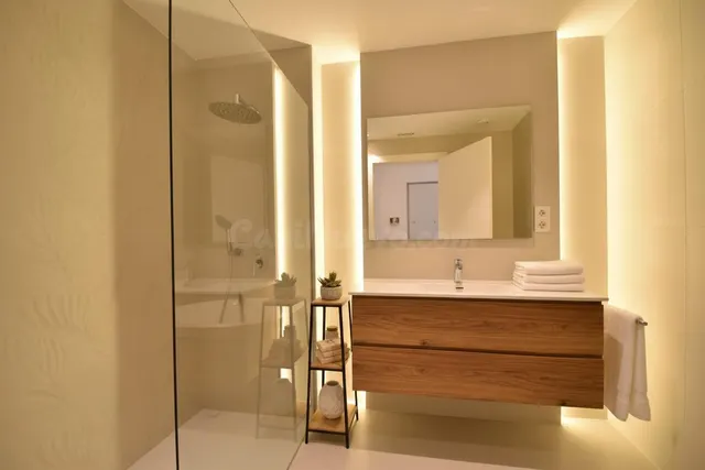 Primer piso obra nueva en venta con terraza de 25m2 - foto 4