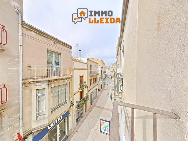 Casa adosada en Cervera muy céntrica — 21