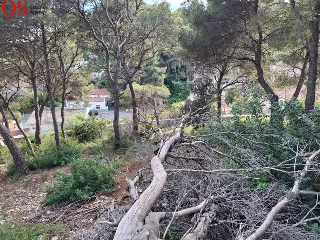 Terreno urbano en la urbanización Els Jardins, Cunit - foto 4