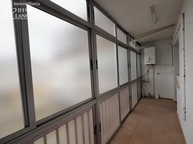 Ático Semireformado de 3 Dormitorios con Amplia Terraza en Tomelloso - €93,000 — 17