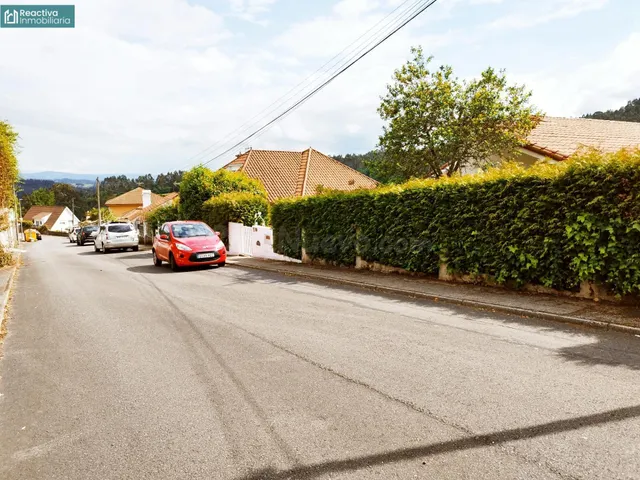 Chalet con finca en urbanización Los Tilos, a 10 minutos de  - foto 2