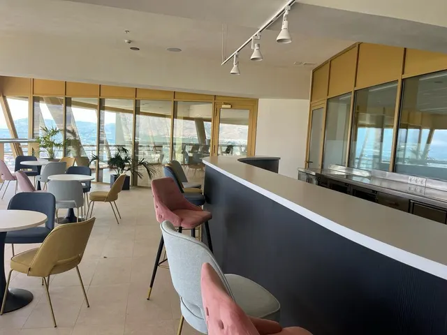 Se vende precioso apartamento en Benidorm con 2 dormitorios, parking y trastero — 35