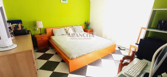PISO BAJO CON PARKING — 4