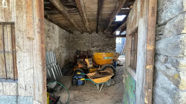 Se vende en el centro de Santa Cilia de Jaca casa histórica  - foto 5