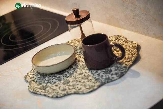 Tu refugio de diseño en el corazón de Granada: Estilo, practicidad y comodidad a pie de calle. — 22