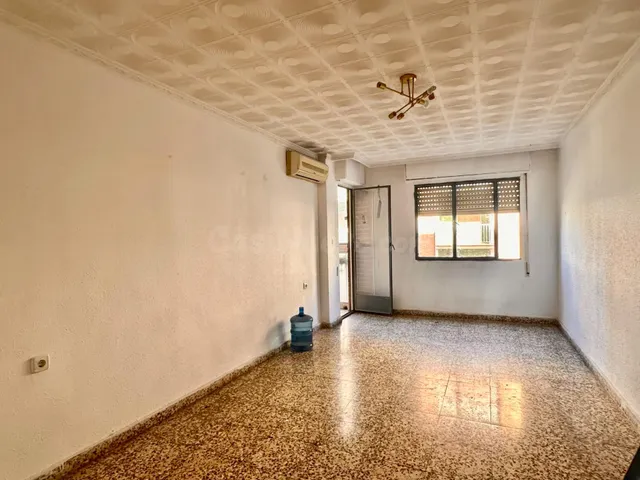PISO EN VENTA EN JUAN DE LA CUEVA - foto 5